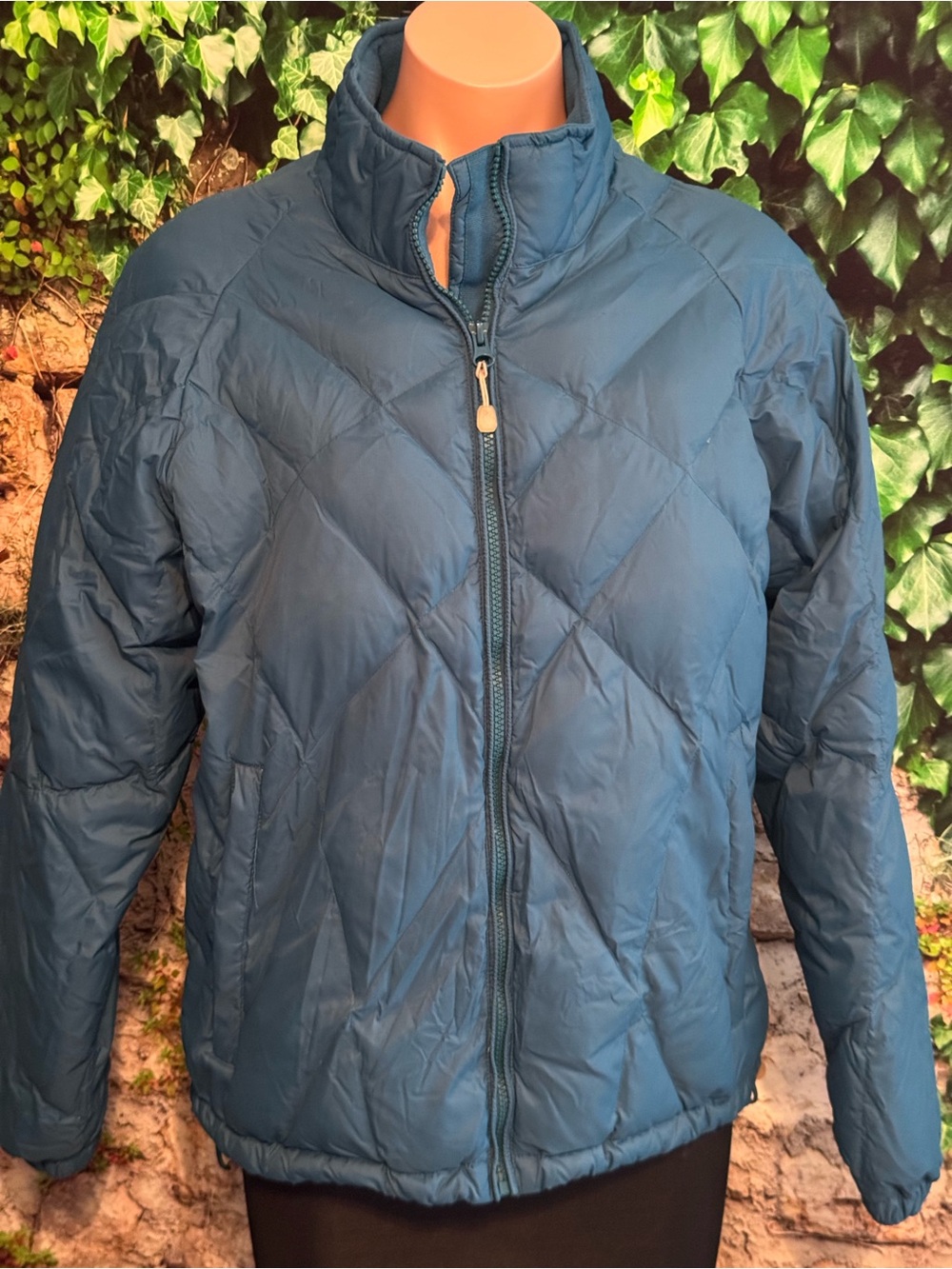 Cabela’s Teal Mid Weight Goose Down Winter Puffer Jacket - Women
